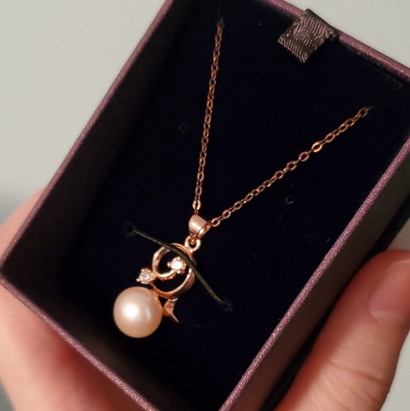 PO White Pearl Cubic Zirconia Edna Necklace - Picture 4 of 15